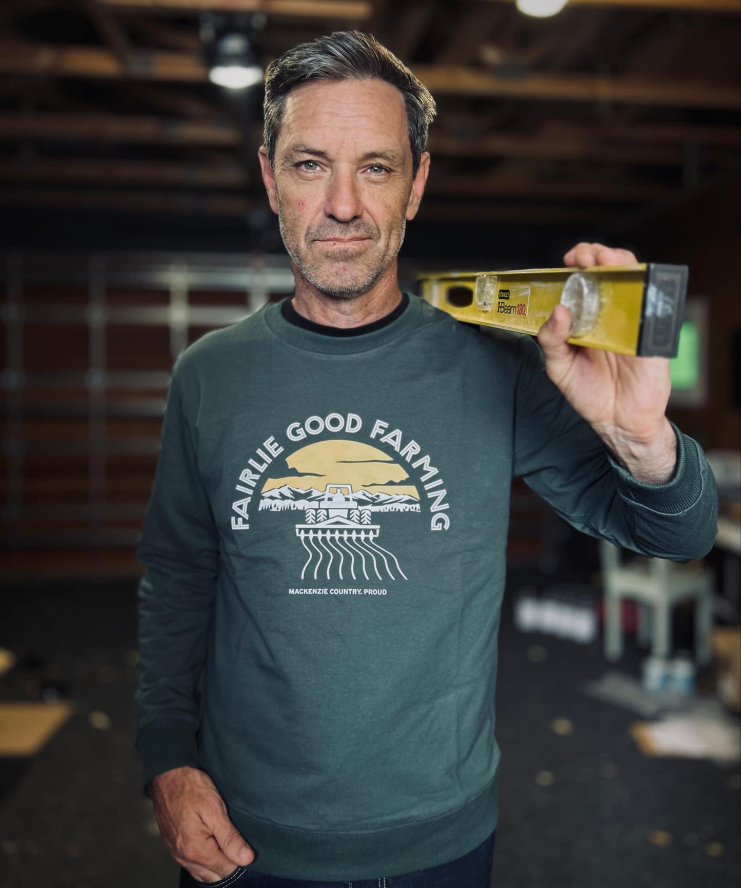 MR JONES & TEES Fairlie nice crew