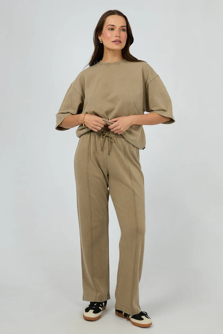 SILENT THEORY NARA WIDE LEG TRACKPANT - OLIVE