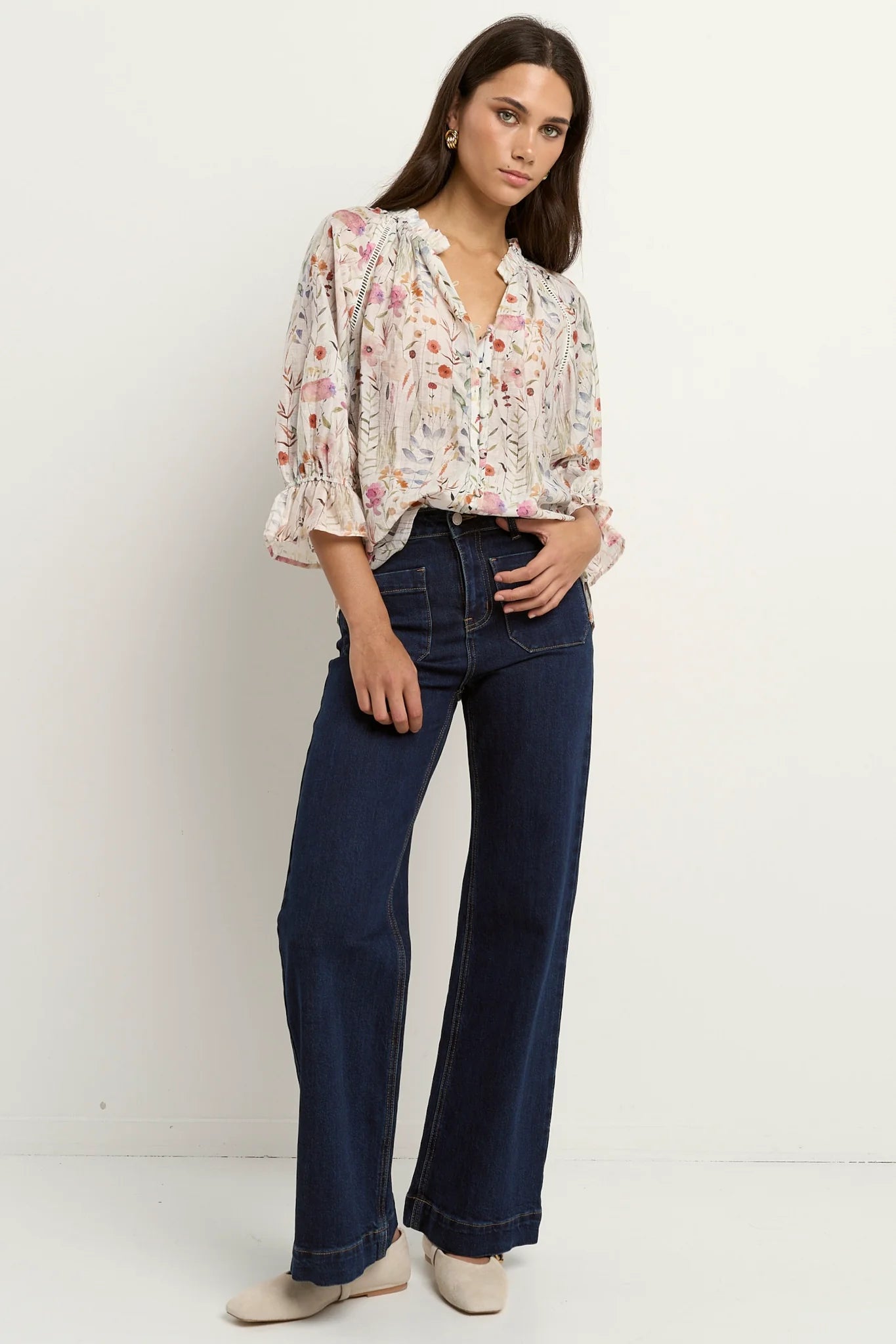 BY ROSA ENCOUNTER TOP - Cream Floral