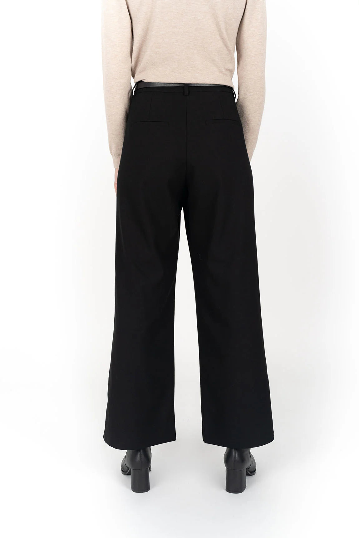 HUMIDITY COSMO PANT - Black