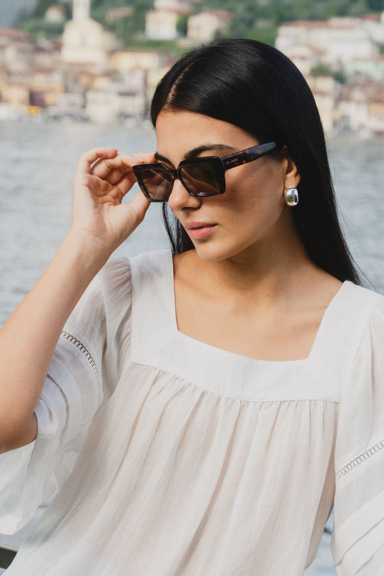 REUNION - Soho Dark Tort Square Sunglasses