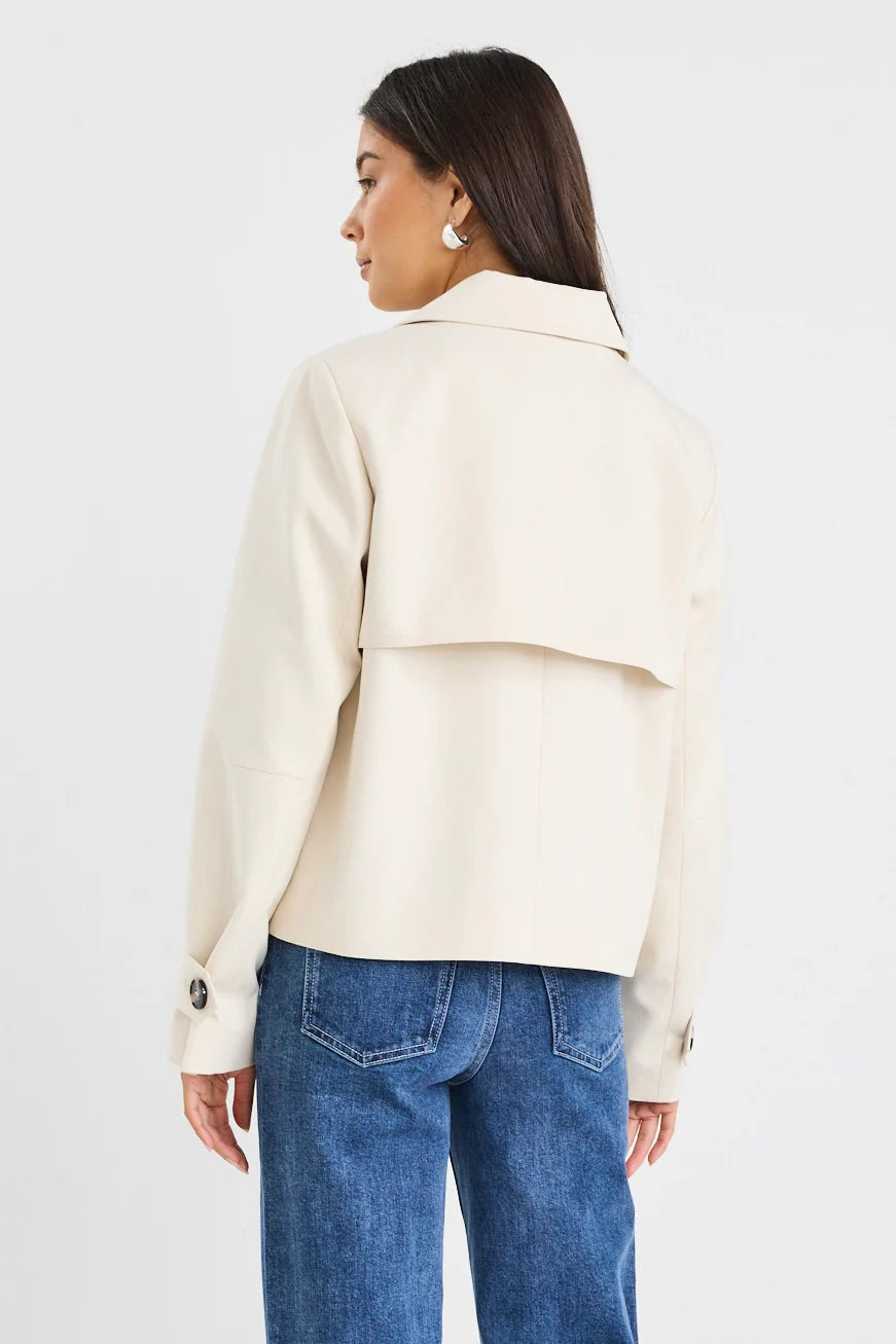 STORIES BE TOLD PATHWAY CROPPED TRENCH JACKET - Pumice
