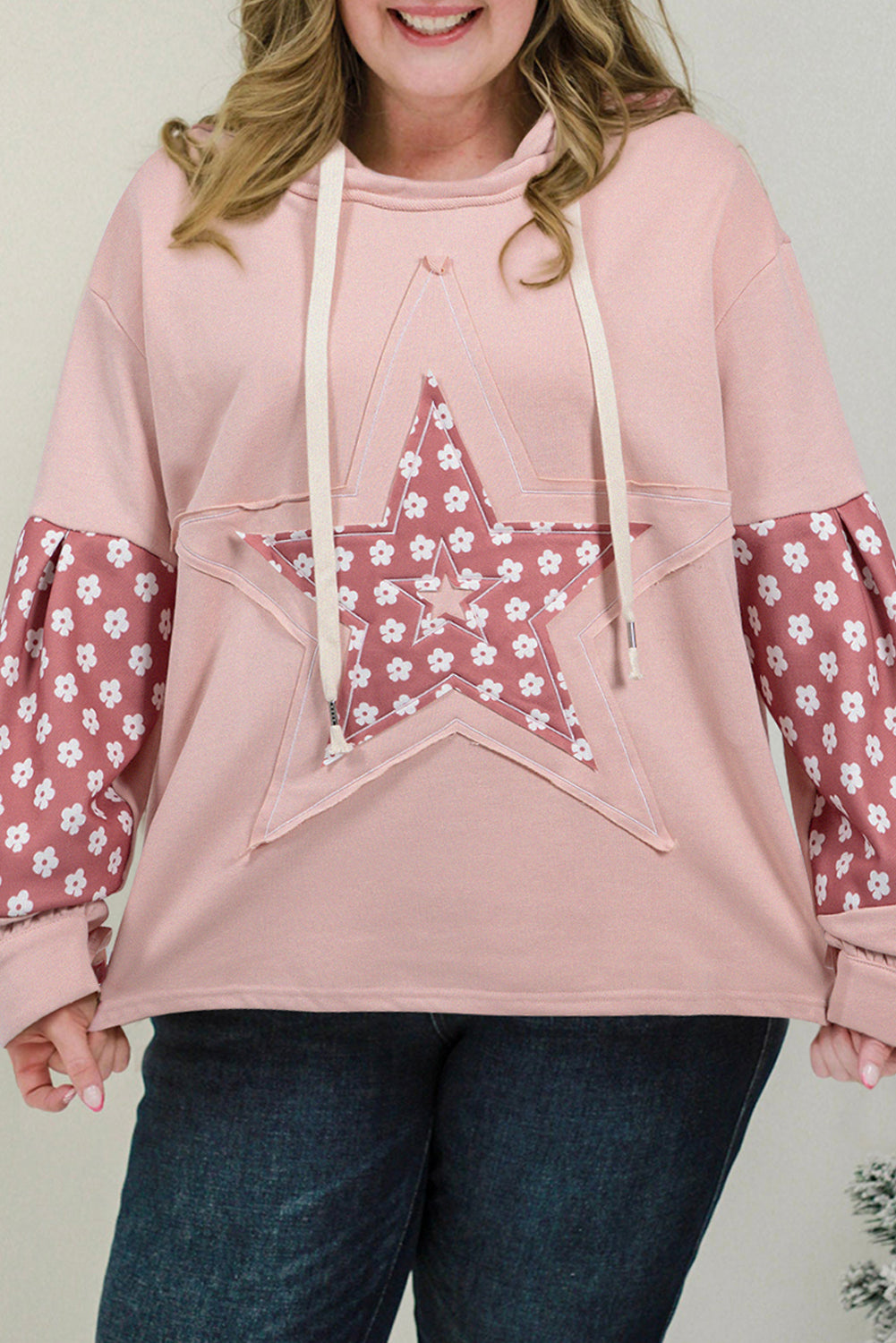 THE REPUBLIC CO - Star Hoodie