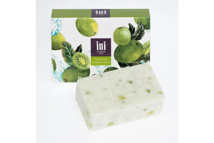 INI HANDMADE SOAP - Exfoliating Kiwiberry