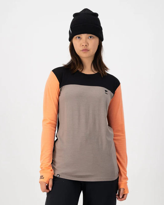 MONS ROYALE WOMENS YOTEI LONG SLEEVE - Punch / Cinder / Black
