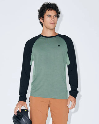 MONS ROYALE TARN MENS LONG SLEEVE - Cypress / Black / Thyme