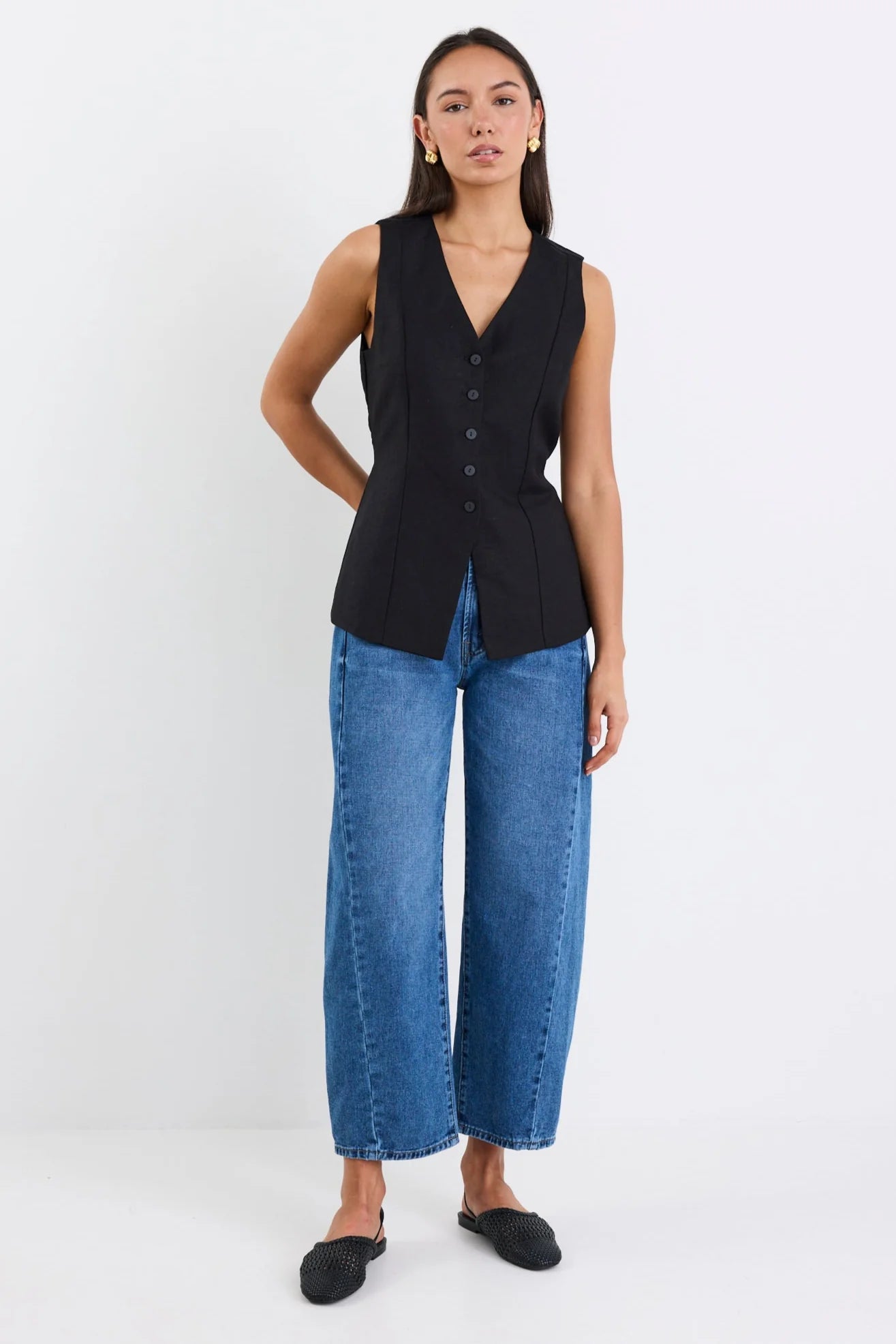 AMONG THE BRAVE EIFFEL LONGLINE VEST - Black
