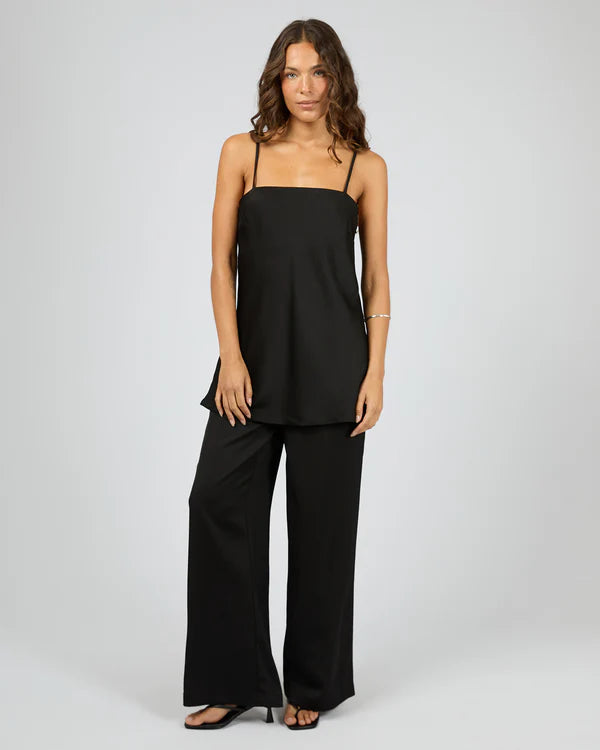 SILENT THEORY BAILEY TUNIC TOP - Black
