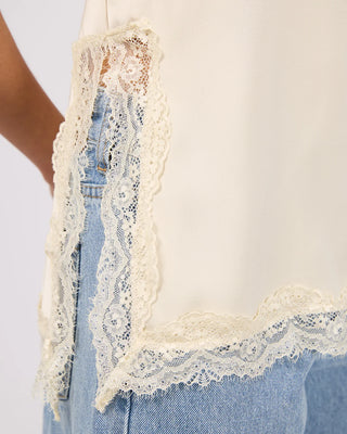 SILENT THEORY - CARTER LACE TRIM CAMI - Pearl