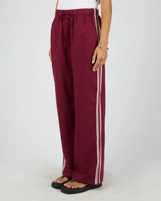 SILENT THEORY - MAYFAIR TRIM PANT - Cherry