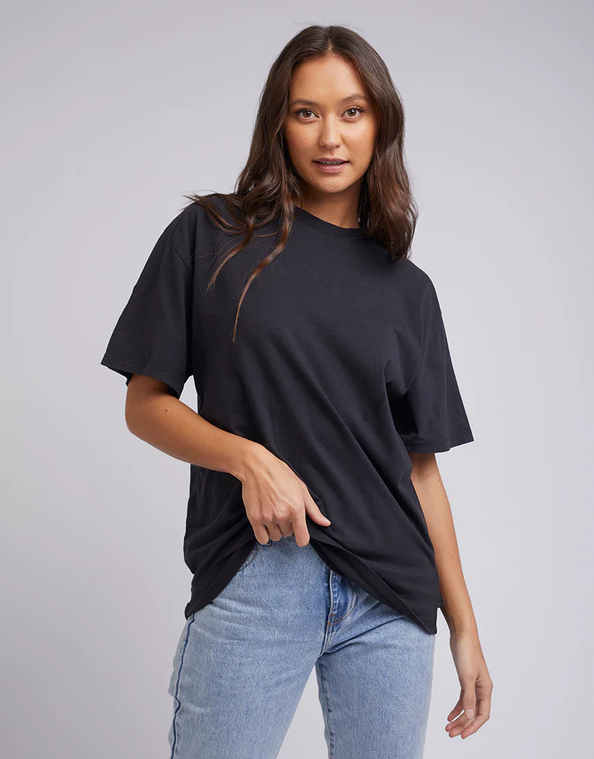 SILENT THEORY BASIC OVERSIZED TEE - WASHED BLACK
