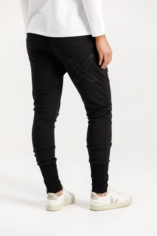HOMELEE - WINTER APARTMENT PANTS - Black / Black X