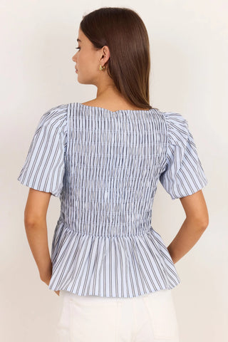 STORIES BE TOLD - ARTIFACT SHIRRED BUBBLE SLEEVE TOP - Pale Blue Stripe
