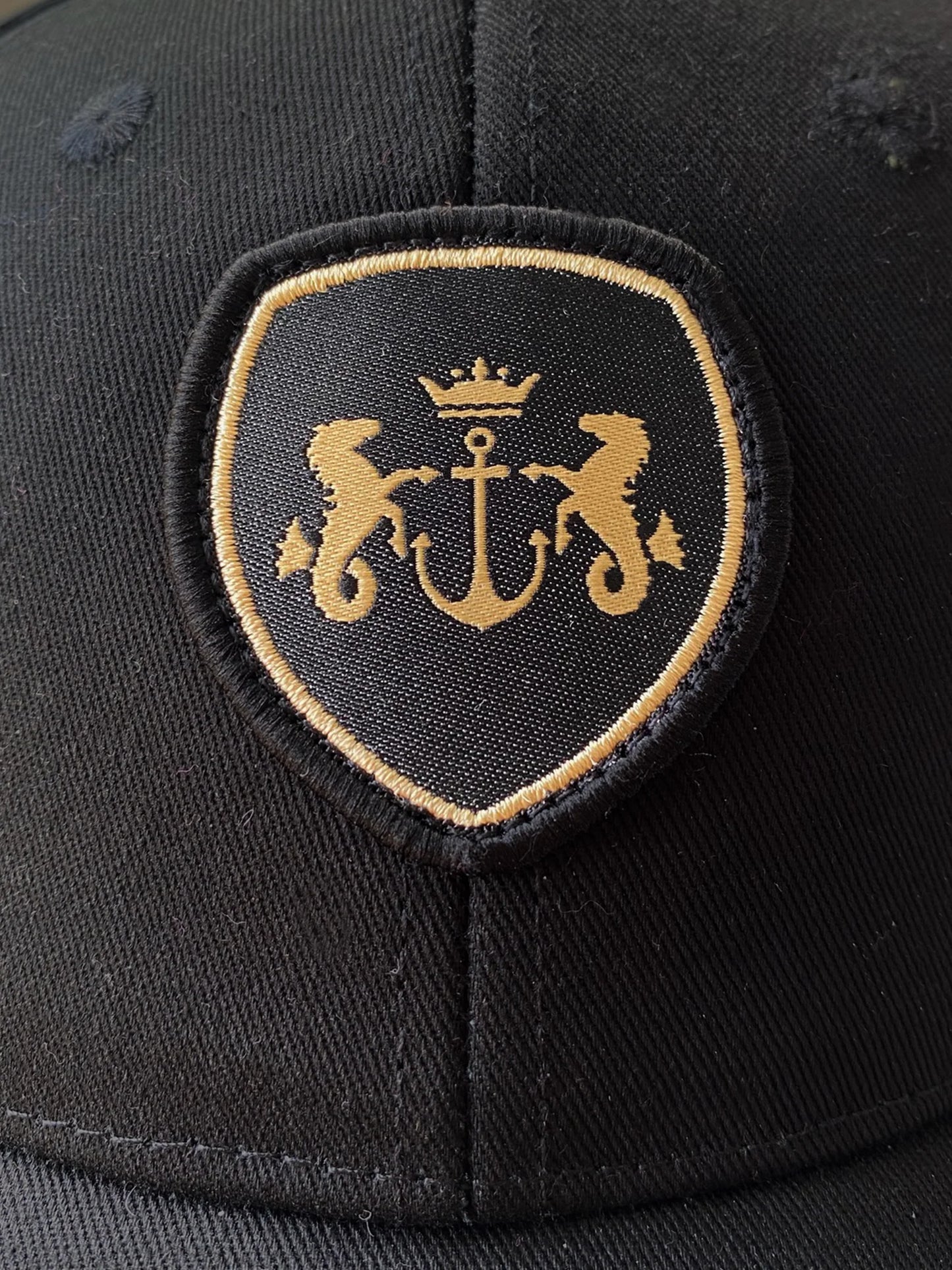 DARK HAMPTON CAP THE JET BLACK