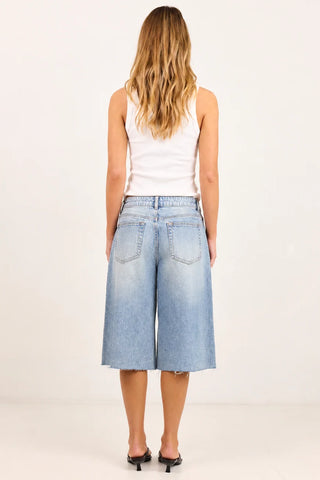 STORIES BE TOLD - MAVERICK BERMUDA SHORTS - Vintage Blue