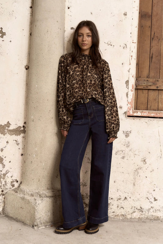 AMONG THE BRAVE - EMBRACE GEORGETTE TOP - Leopard
