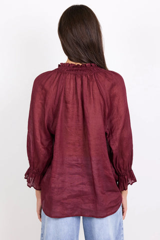 AMONG THE BRAVE - EXPEDITION SHIRRED NECK TOP - Burgundy