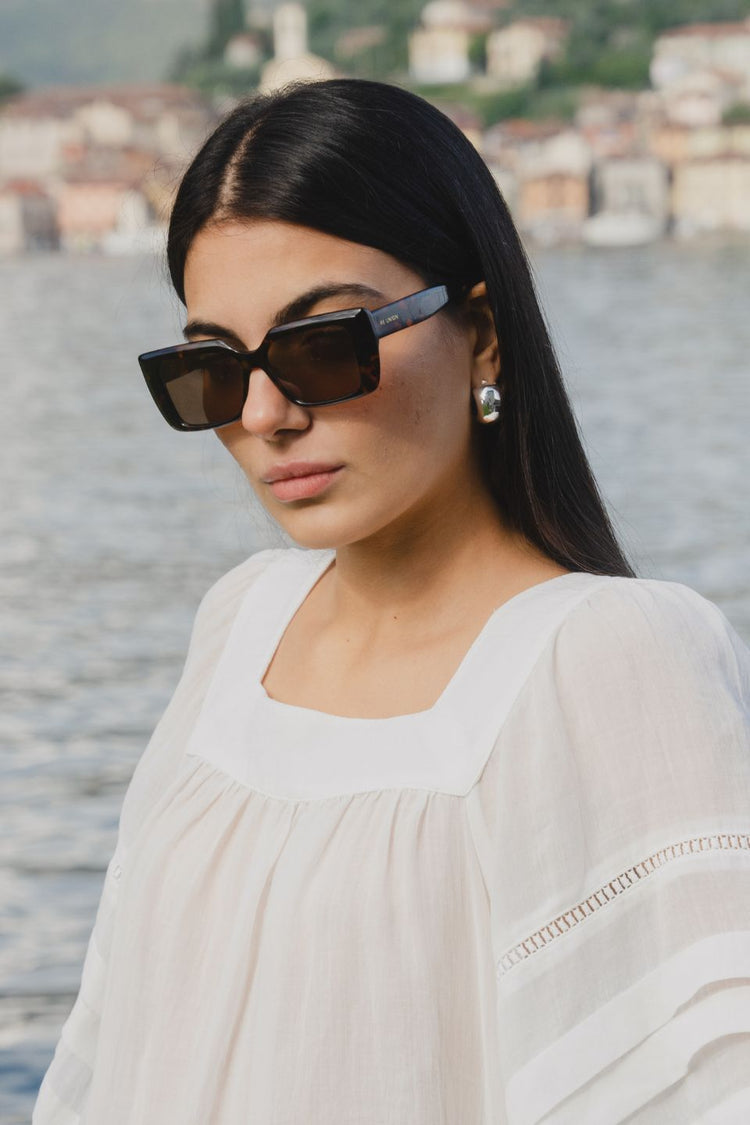 REUNION - Soho Dark Tort Square Sunglasses