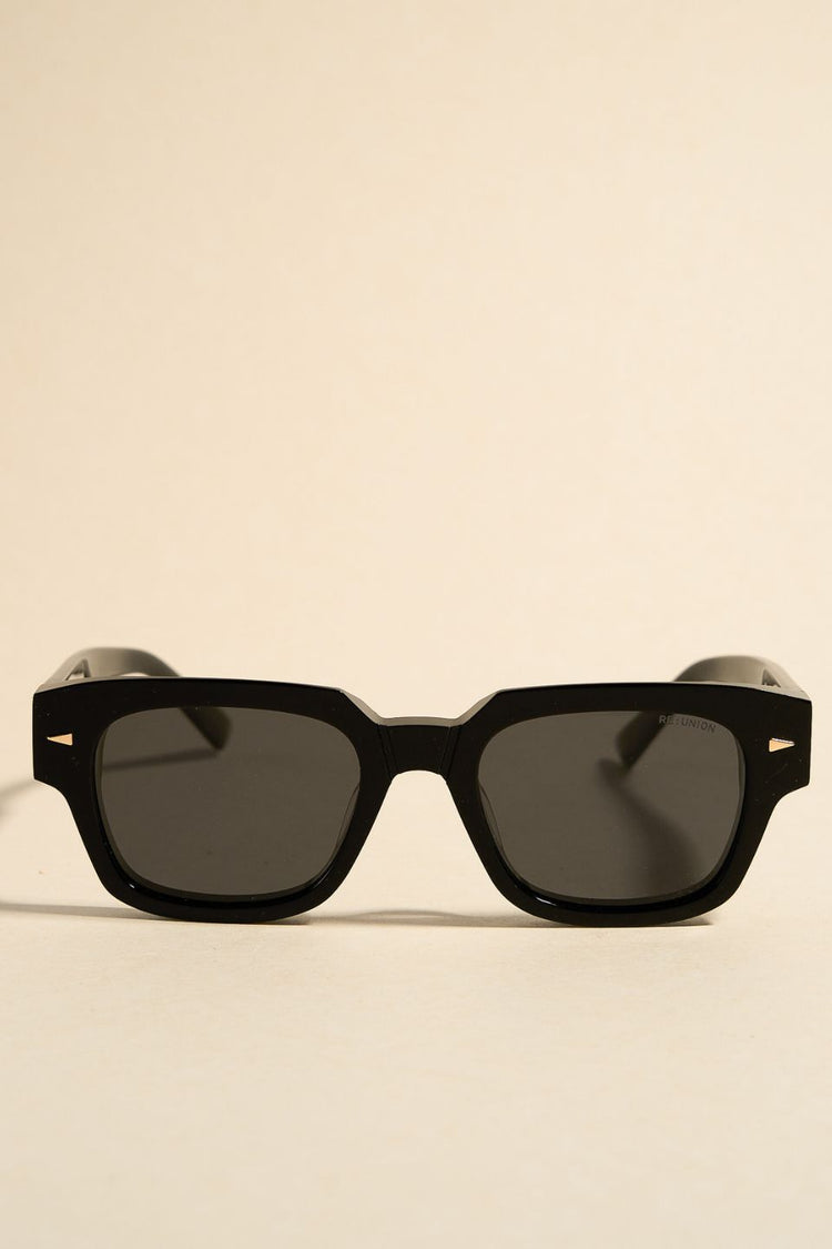 REUNION - Milano Black Classic Stud Sunglasses