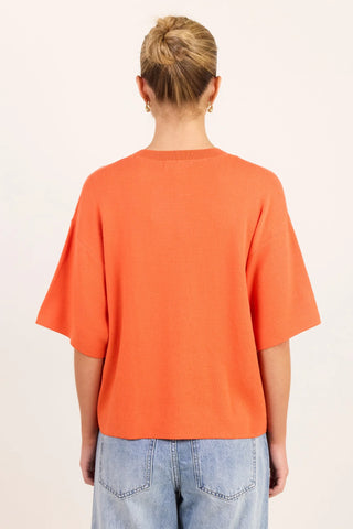 STORIES BE TOLD - INTREPID RELAXED KNIT TEE - Blood Orange