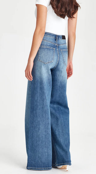 JUNKFOOD JEAN -  MARIO SUPER WIDE LEG - Blue