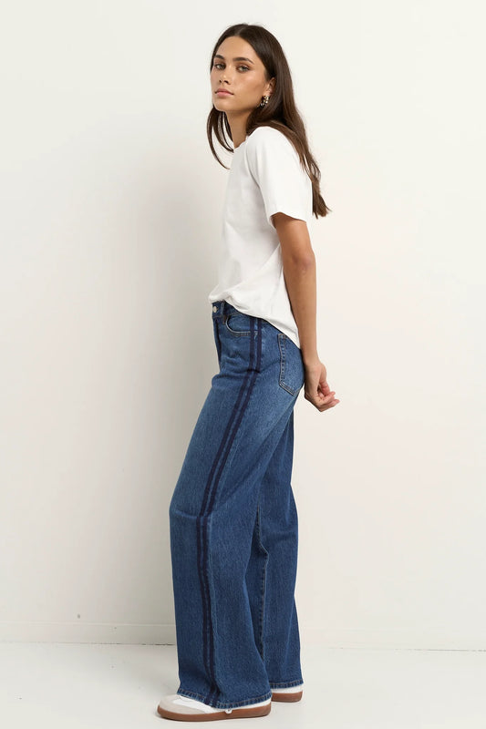 STORIES BE TOLD MANHATTAN SIDE STRIPE JEAN - Mid Blue