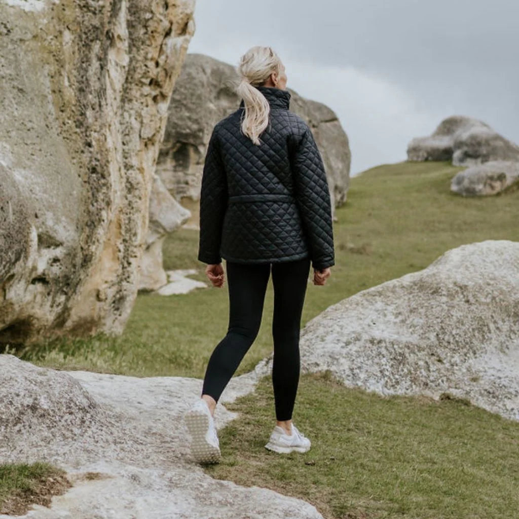 MOKE MELISSA QUILT JACKET - Black