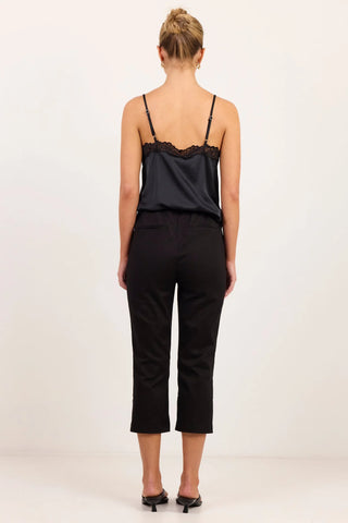 AMONG THE BRAVE - RECKON CAPRI PANTS - Black