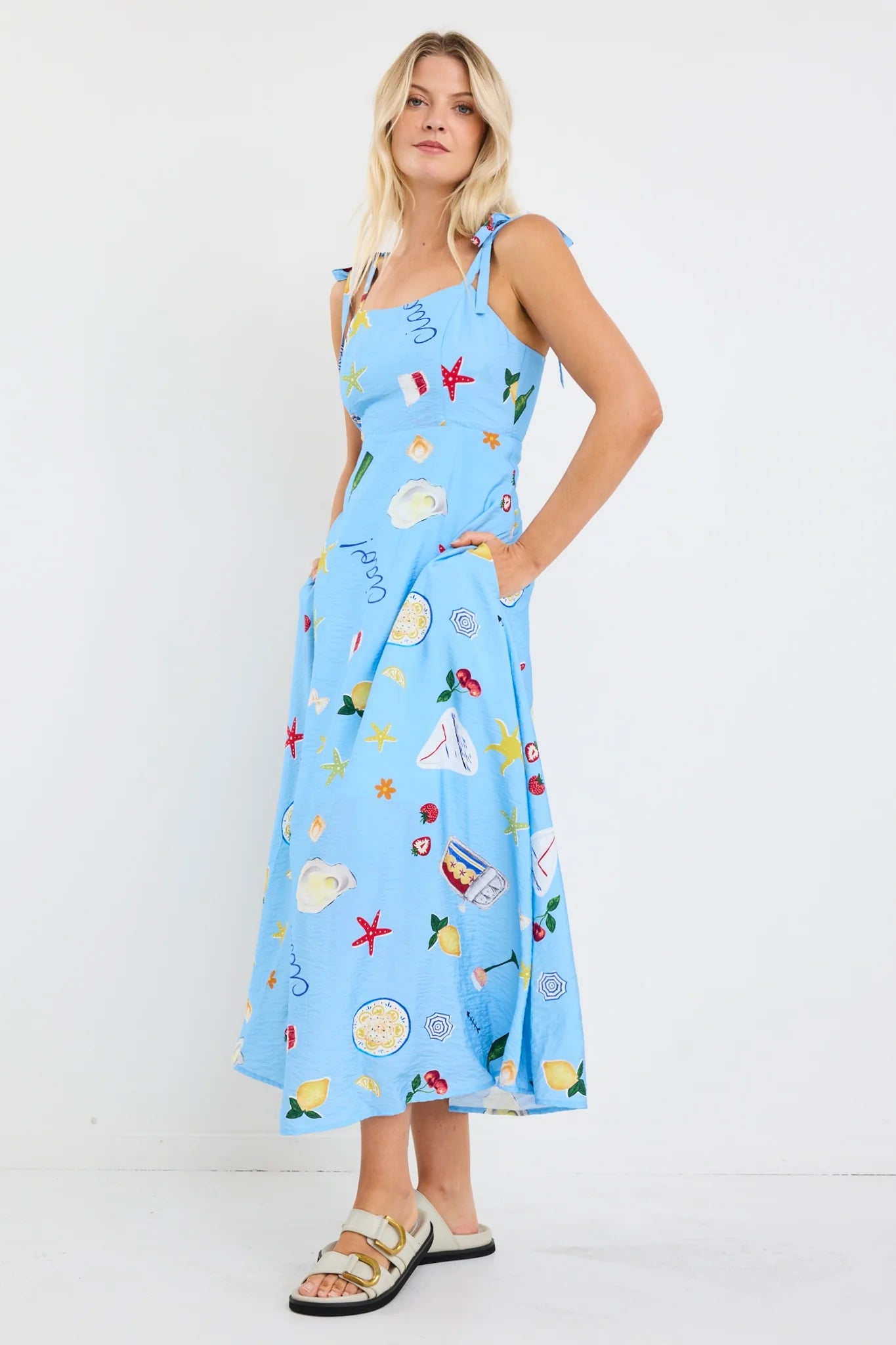 AMONG THE BRAVE PORTRAIT MAXI DRESS - Blue Holiday