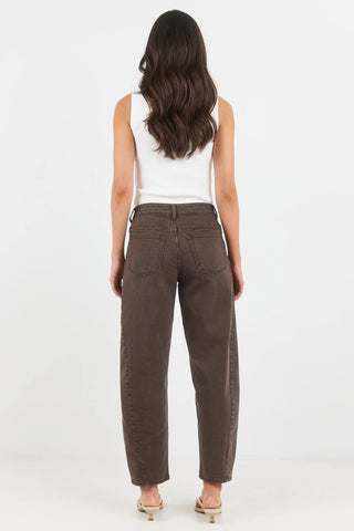 STORIES BE TOLD - IDOLISE BARREL JEAN - Mocha
