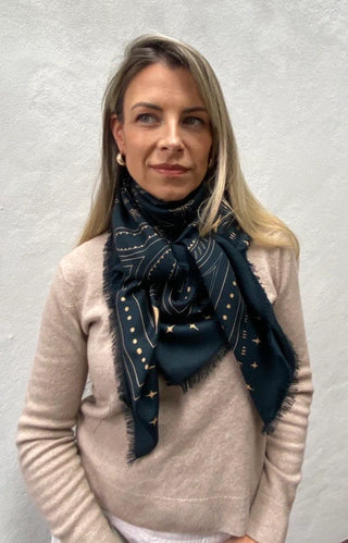 DARK HAMPTON SCARF - ELLIE COMPTON - THE QUIN
