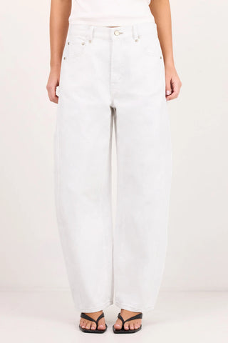 AMONG THE BRAVE - Varsity Ivory Forward Seam Barrel Jeans