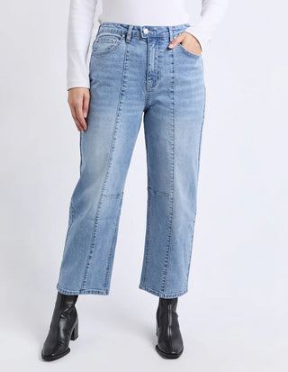 FOXWOOD AMBROSE BARREL JEAN - Light Blue Wash