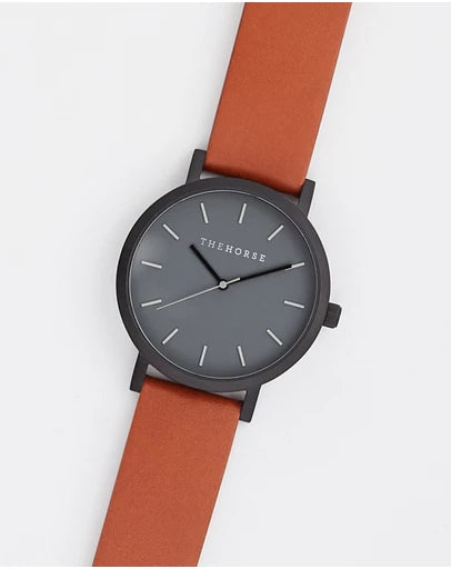 THE HORSE WATCH - Black / Tan Leather