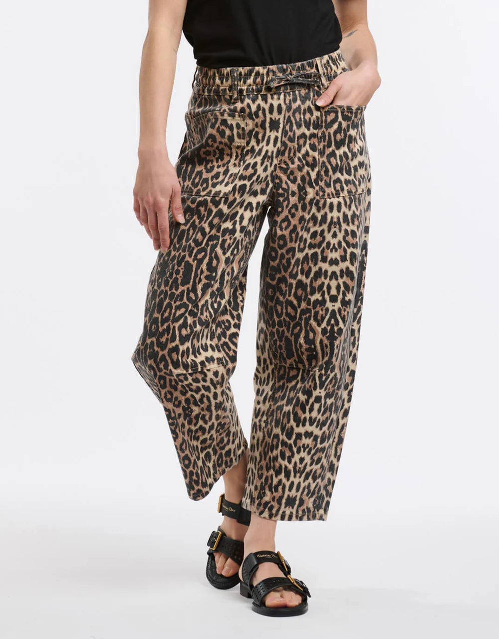 MONACO LEO BARREL JEANS - Leopard