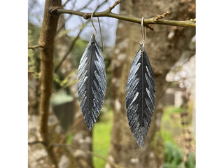 PLUMATIC EARRINGS - BLACK /SILVER