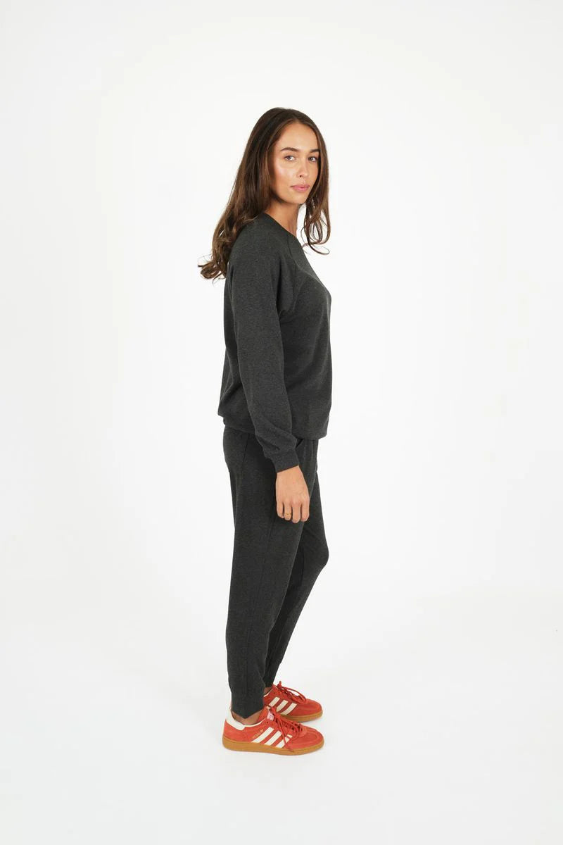 TITCHIE SWEET SWEATER - Charcoal